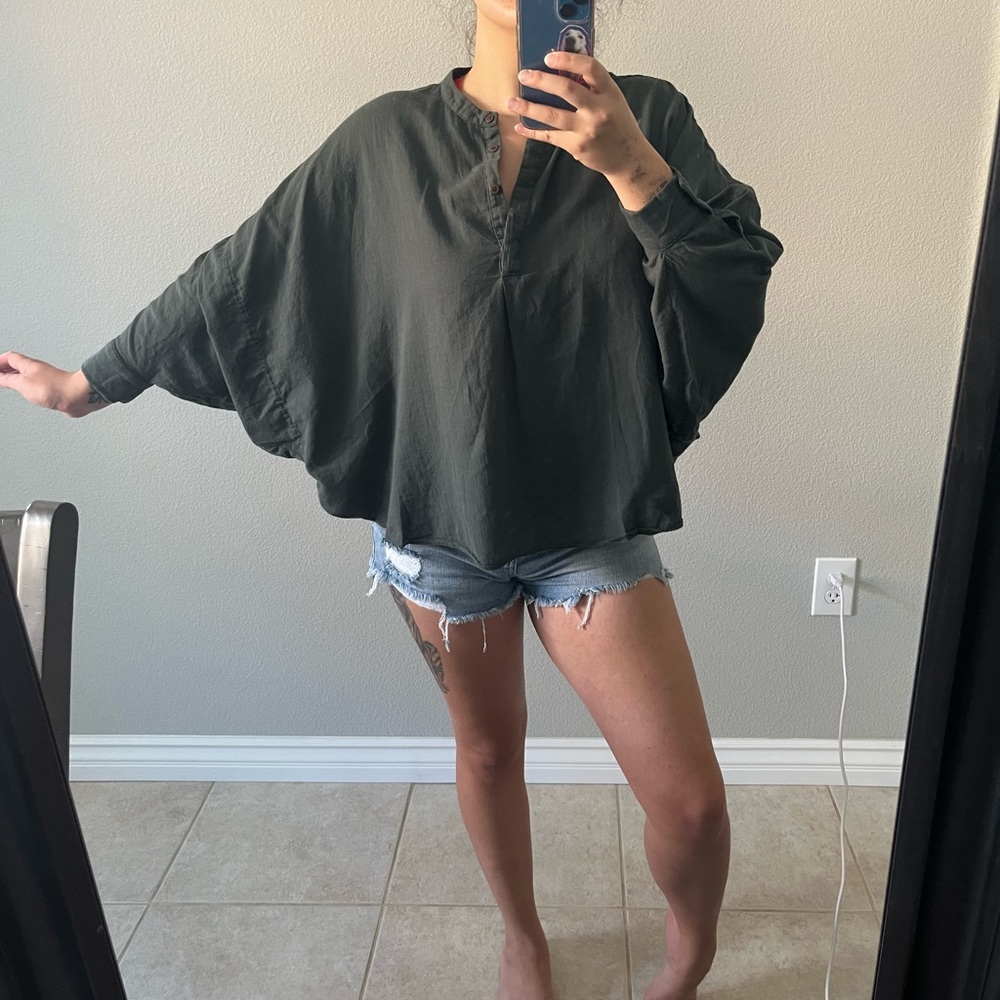 Heather by Bordeaux Batwing Blouse - Picture 4 of 4